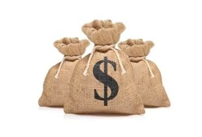 Know Your Market Value Before You Negotiate for Salary Negotiation for Accountants in UAE Tips to Get Paid More