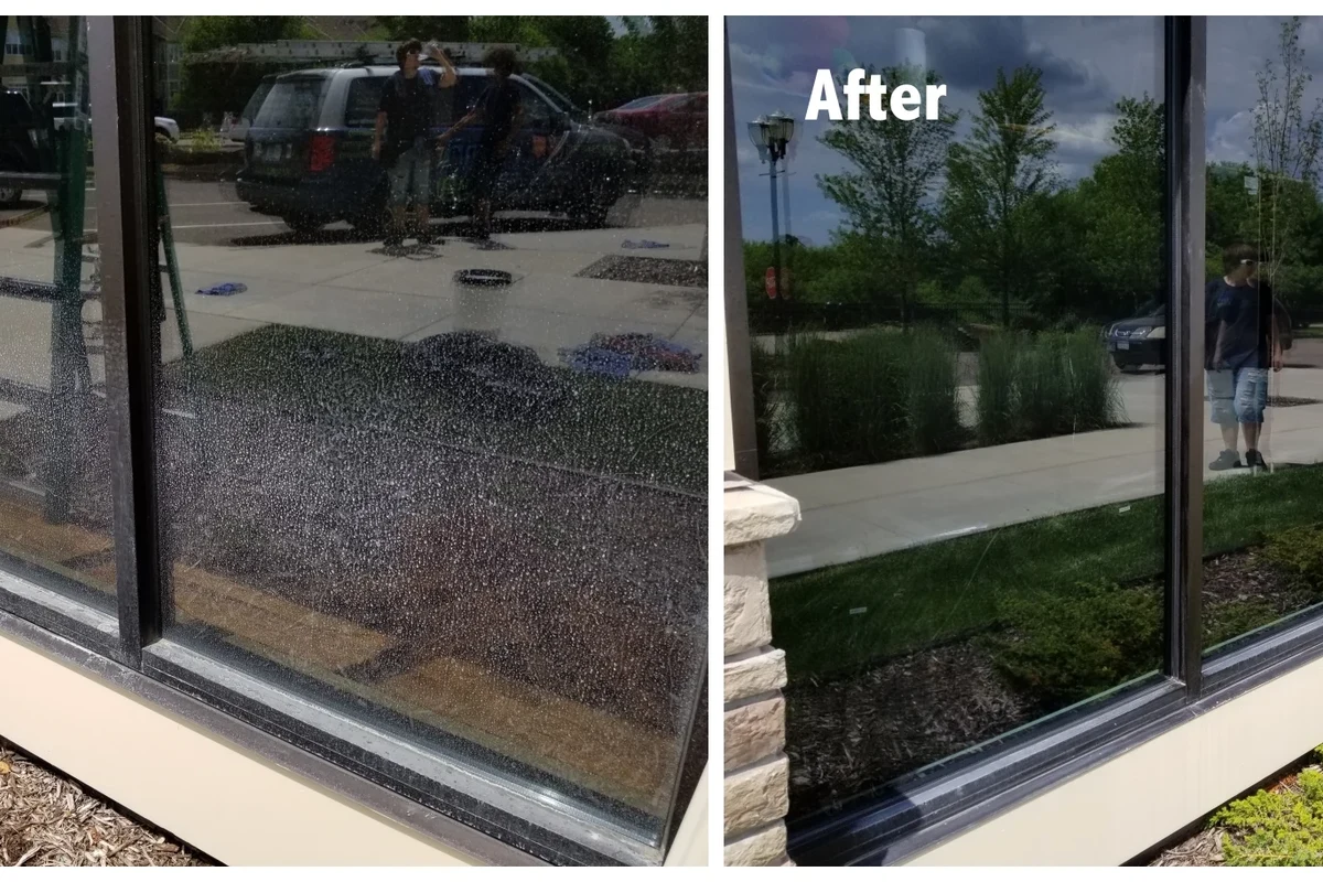 How to Remove Hard Water Stains from Glass Shower Doors in the UAE