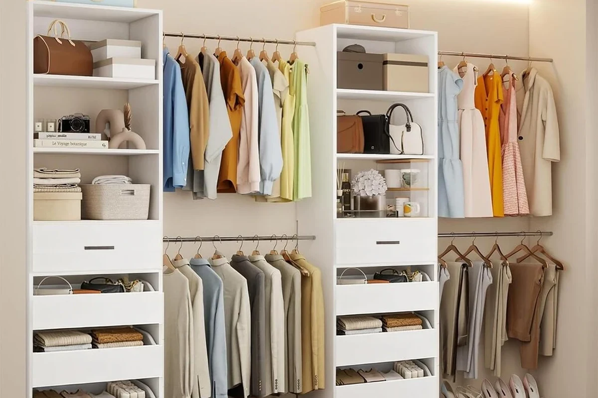 Closet Organizer vs Hanging Organizer in the UAE