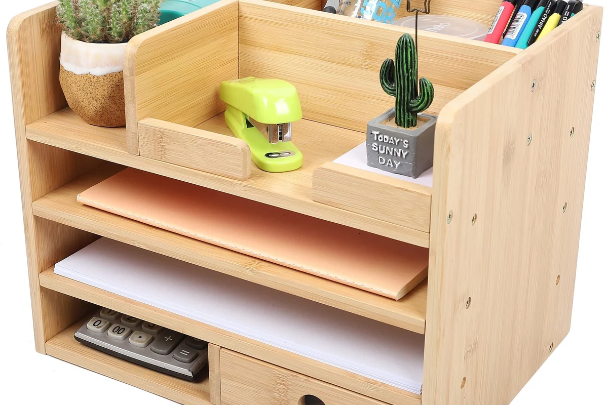 Do You Really Need a Desk Organizer If You Have Small Home in the UAE