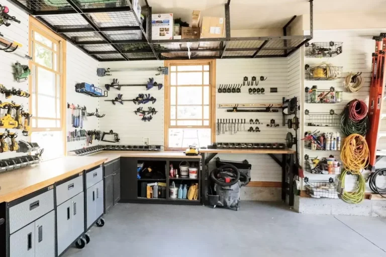 How to Organize a Small Garage on a Budget for Maximum Space in the UAE