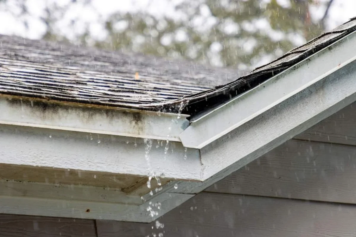 How Do I Stop My Roof Leaking in Heavy Rain with Simple
