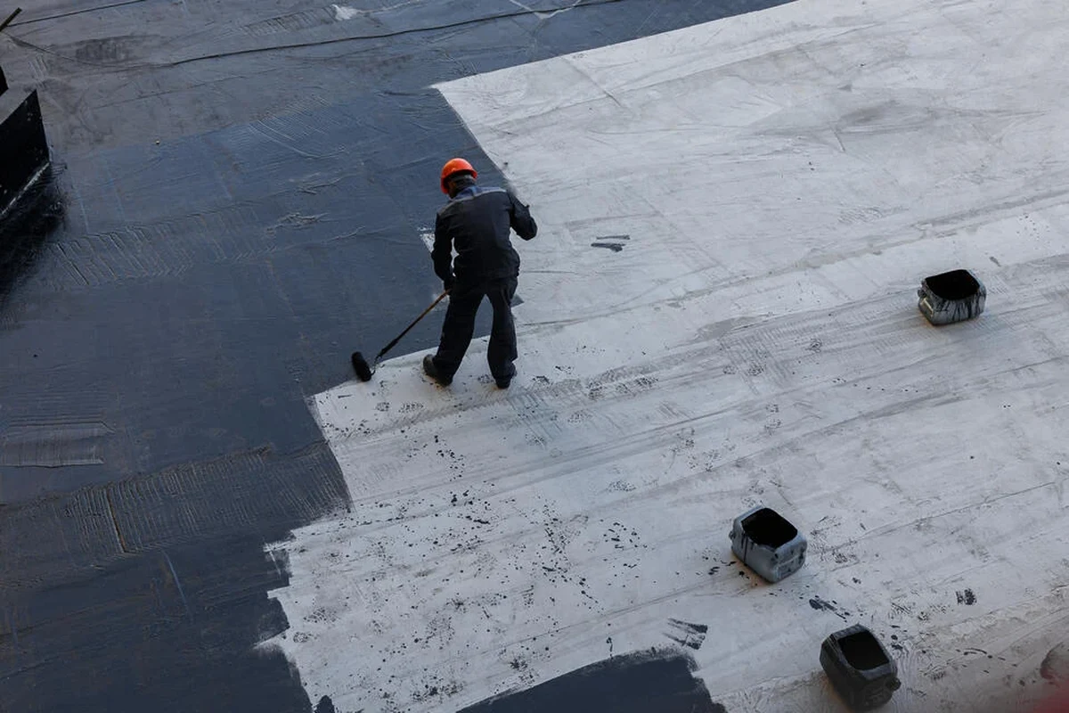 What Is a Modified Bitumen Roof and Why You Need One Today