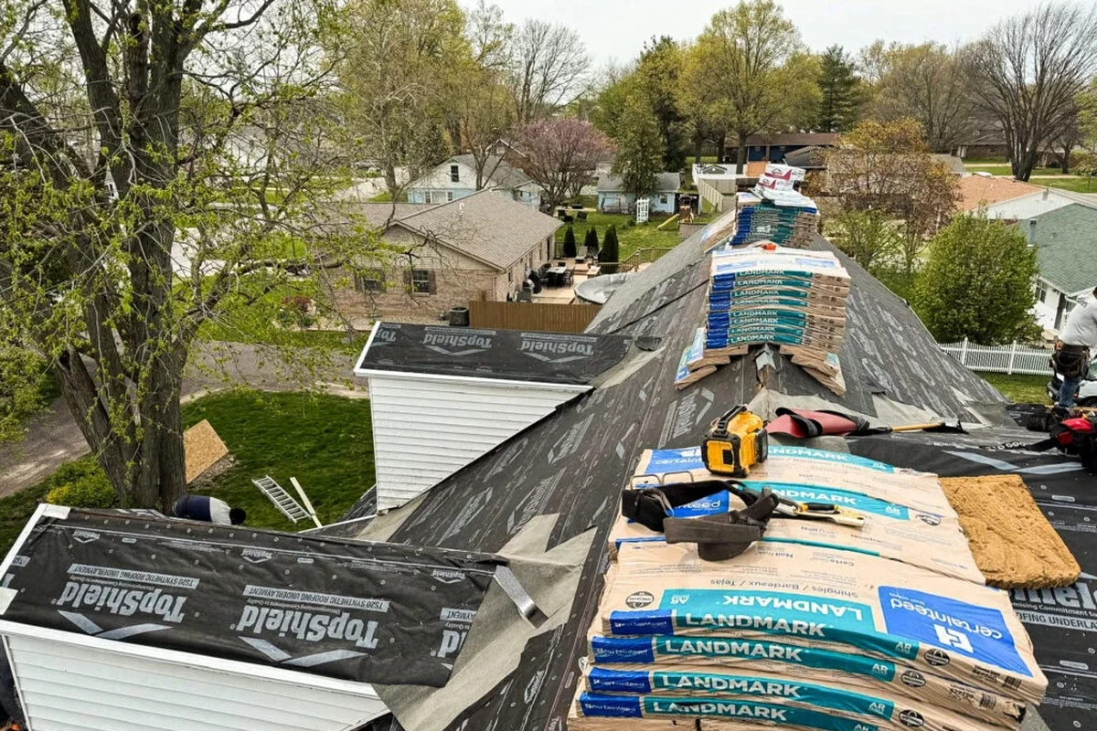 How Much Will Cost to Replace a Roof and Save on Future