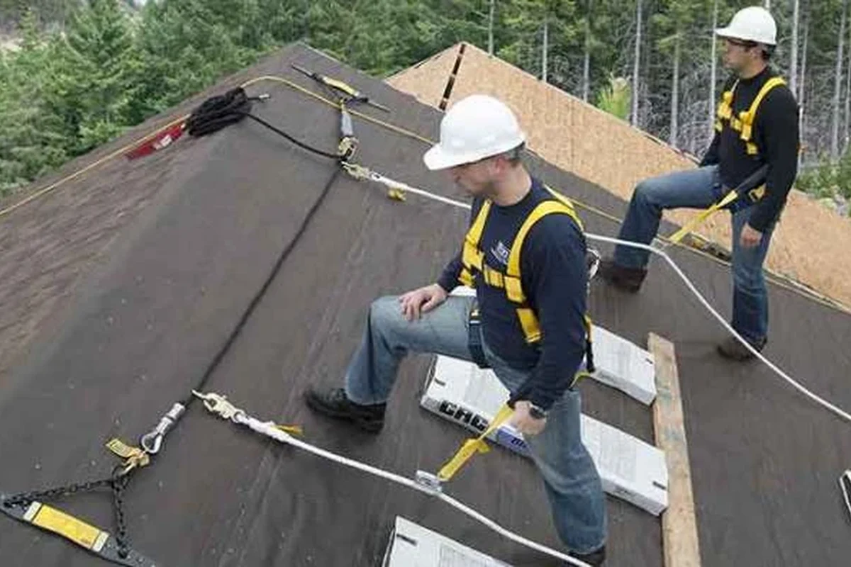 How to Install a Ridge Vent for Better Attic Ventilation