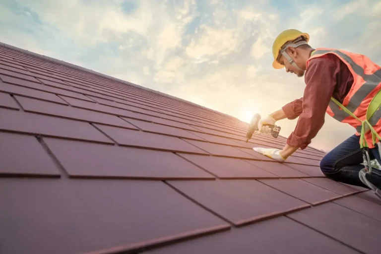 How to Select a Roofing Contractor and Ensure Quality Work