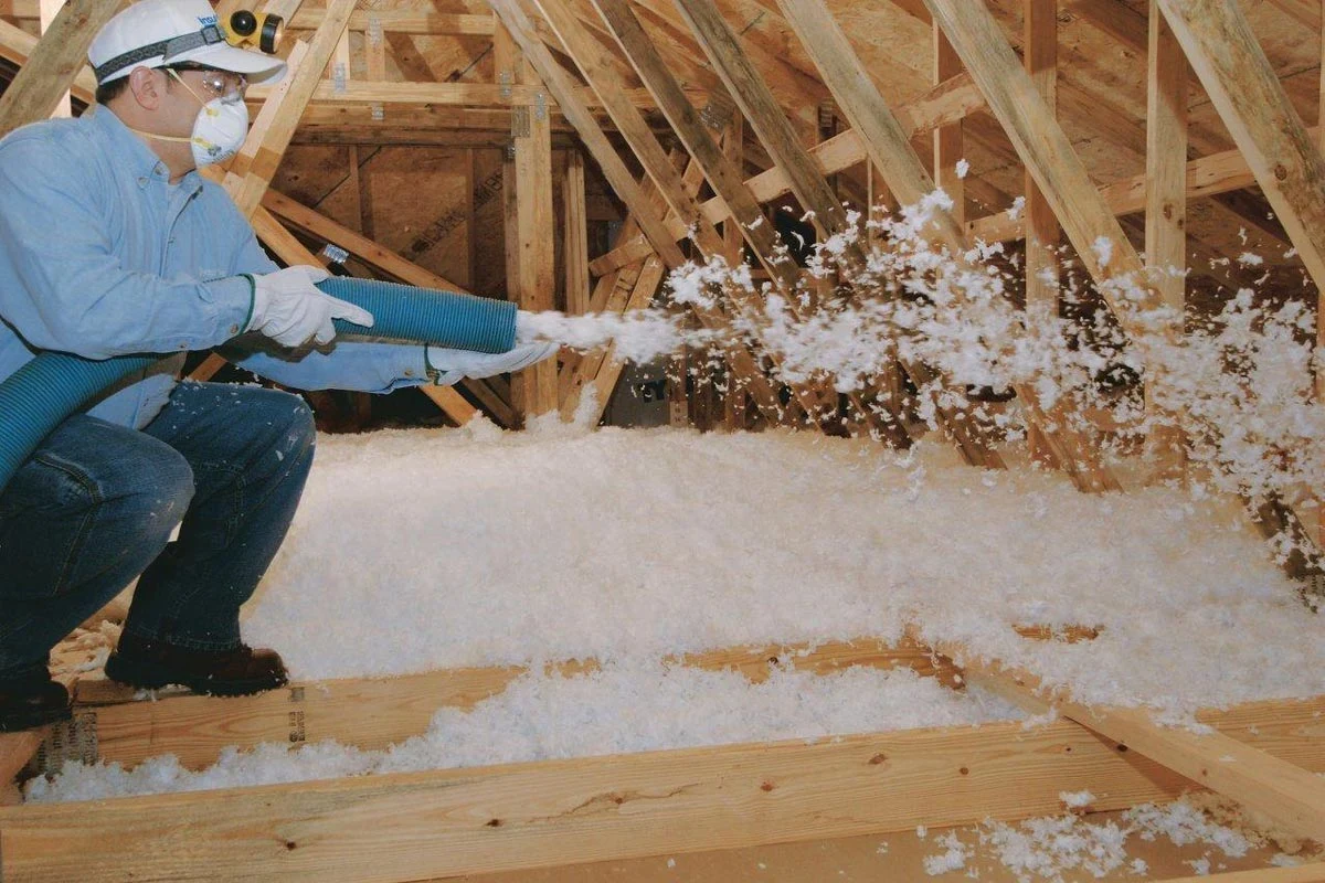 Cost for Blown in Insulation in Attic and How to Save Money in the UAE
