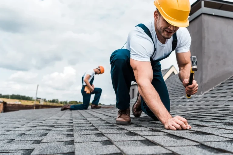 How to Choose a Good Commercial Roofing Contractor
