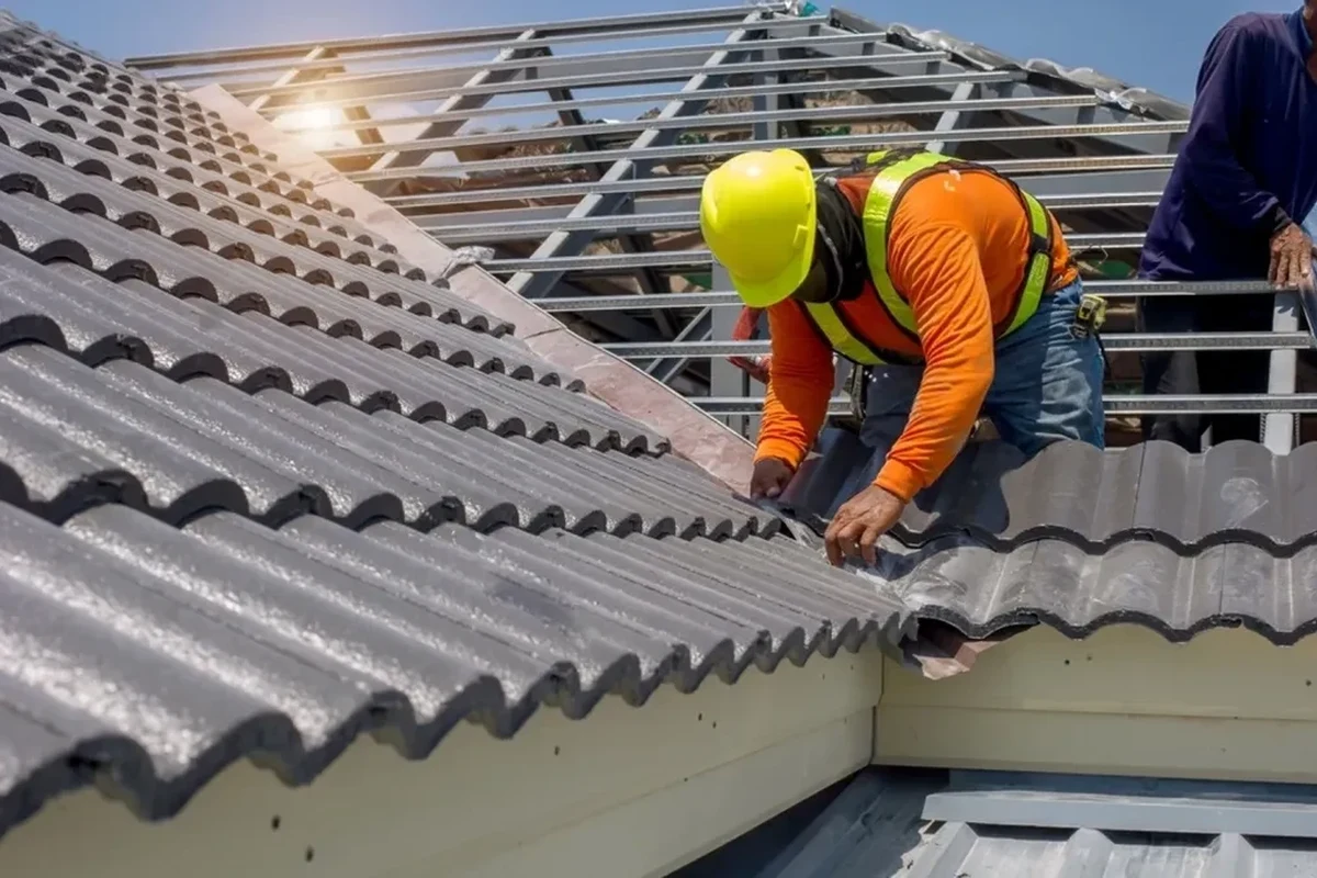 How to Pick a Good Roofer for a Stressfree Home Upgrade