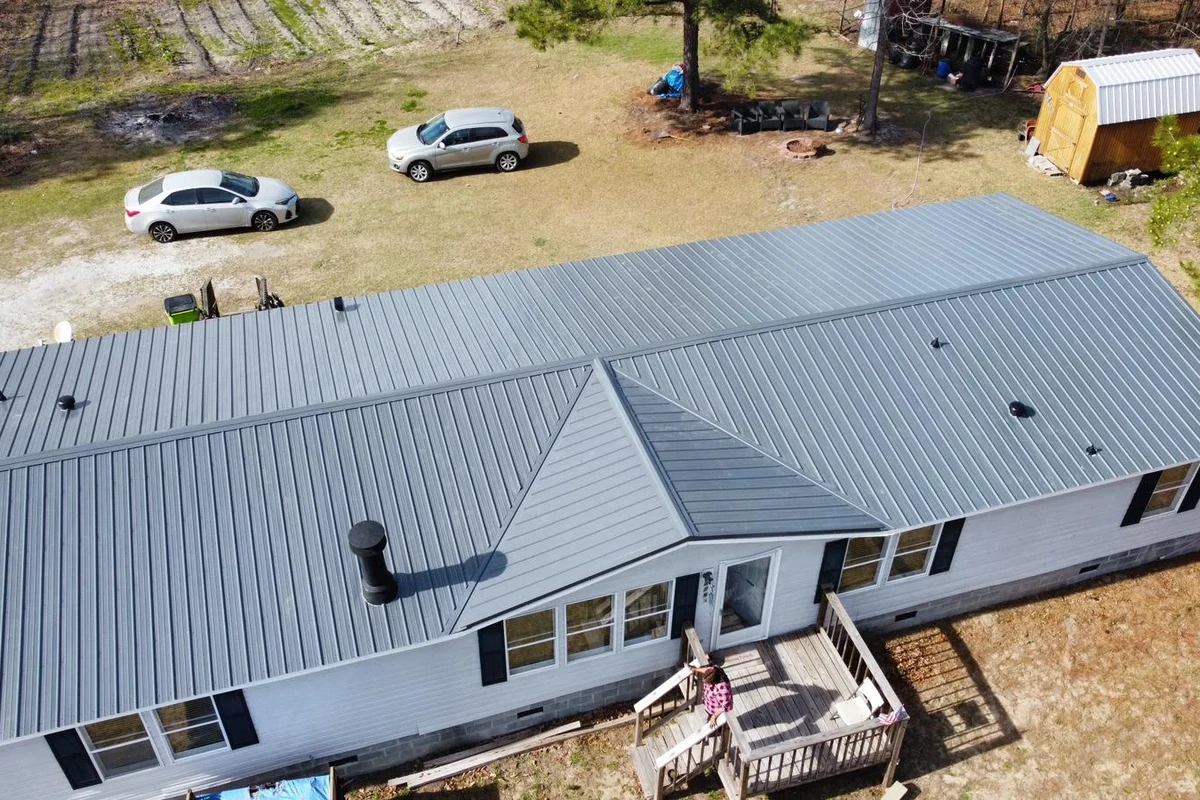 How to Put Metal Roofing on a Mobile Home for Lasting