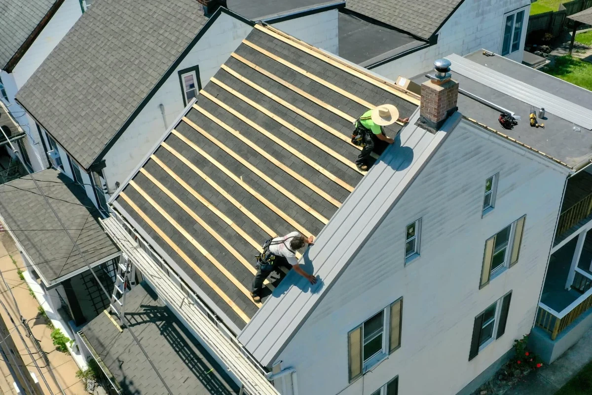 How to Install a Metal Roof on New Construction