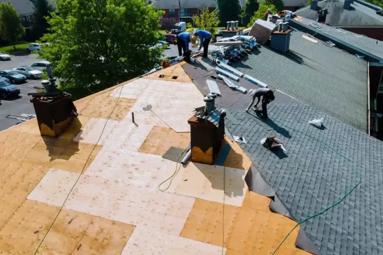 How to Replace Shingles on the Roof for a Durable Finish